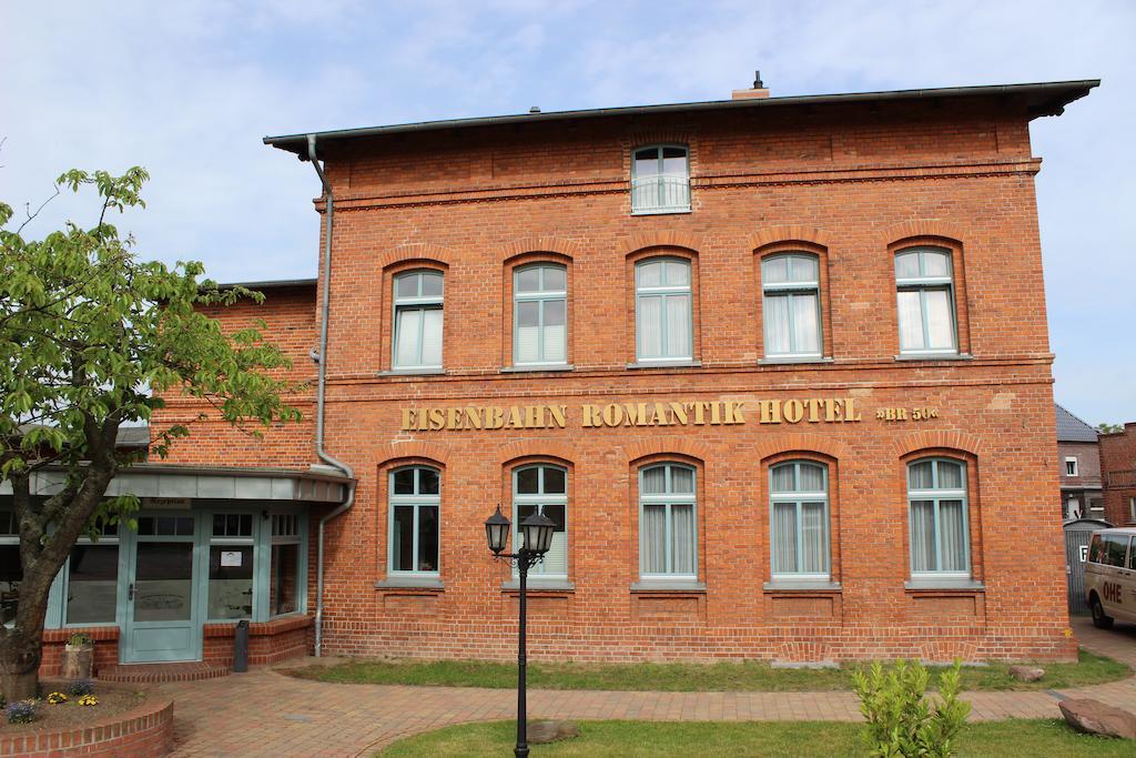 Eisenbahnromantik Hotel Meyenburg  Exterior photo